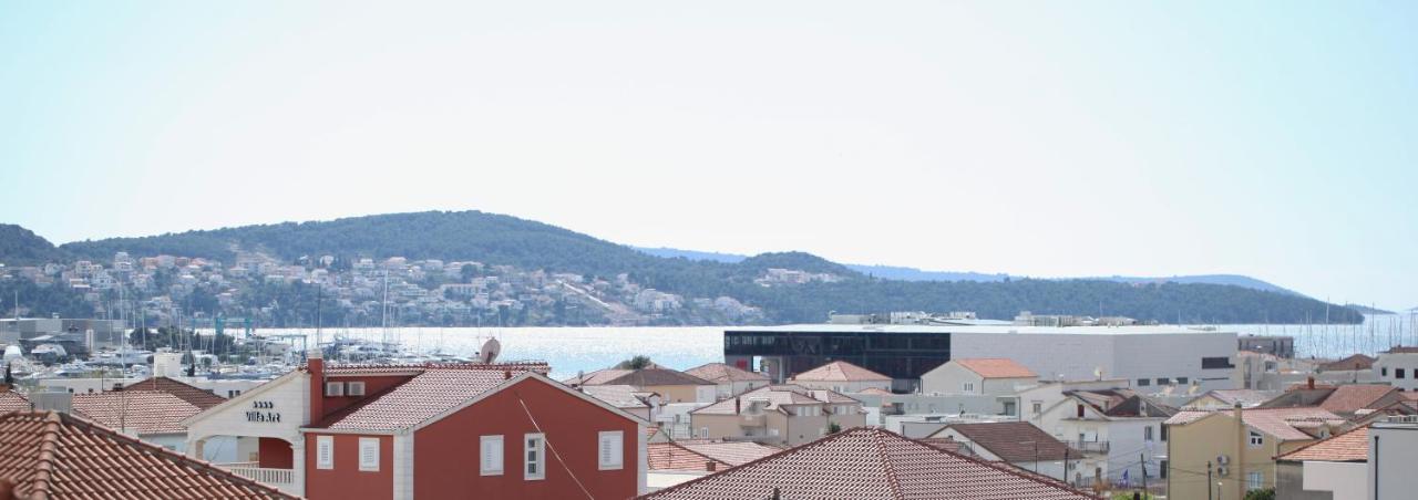 Apartman One *